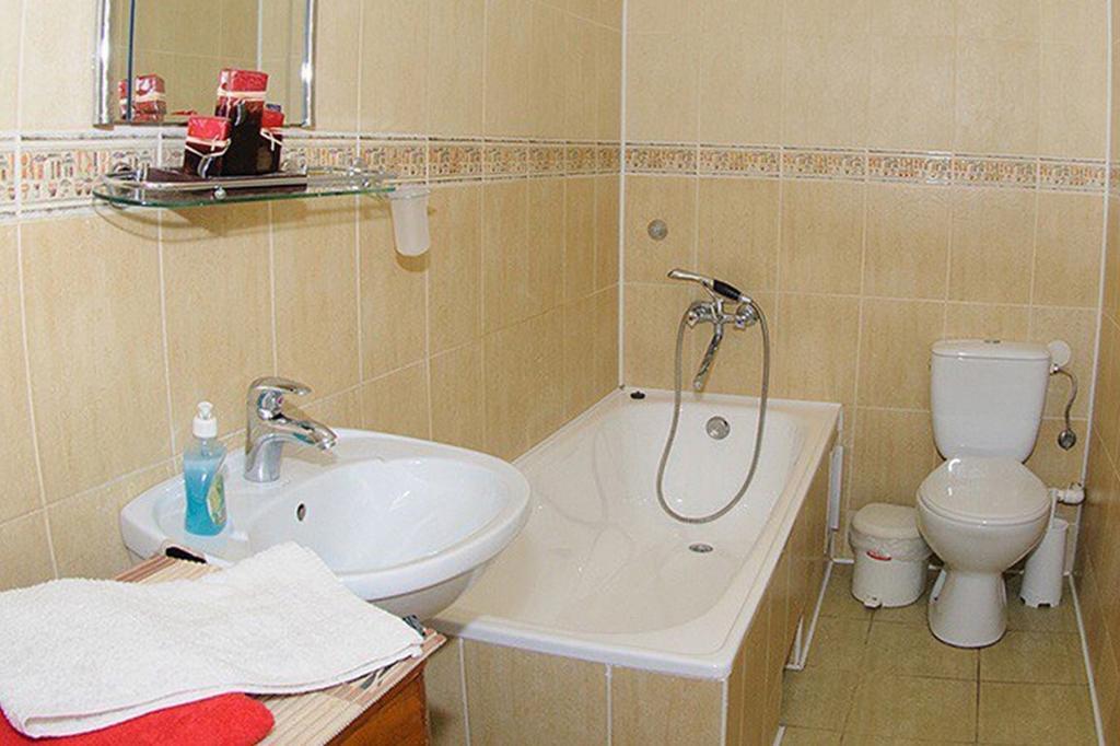 Anna Apartments Lviv Room photo